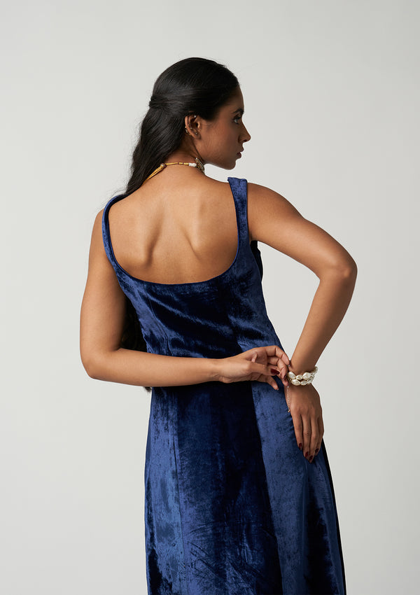 Madame Velvet Kurta Set