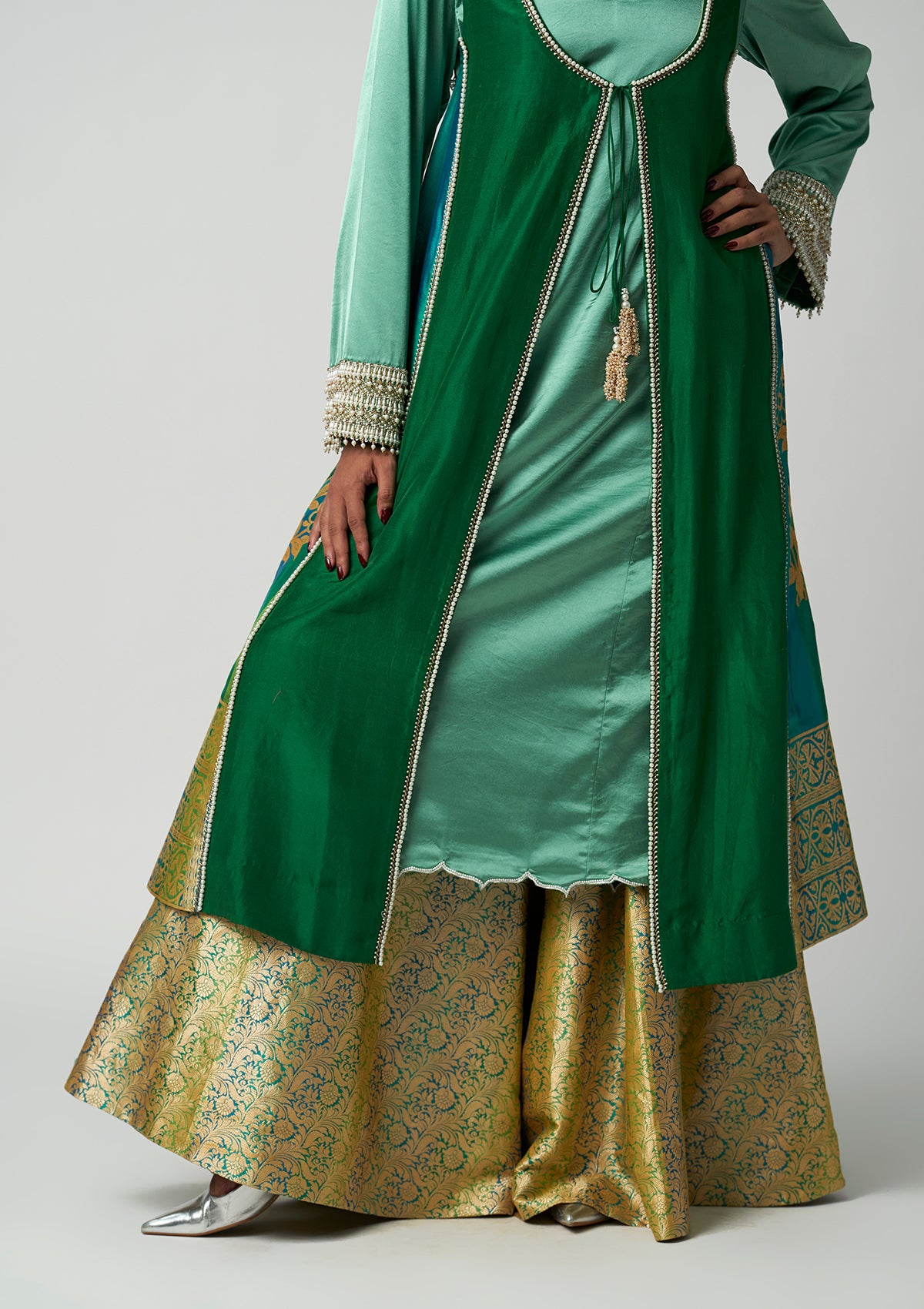 Panna Nazaakat Choga Set