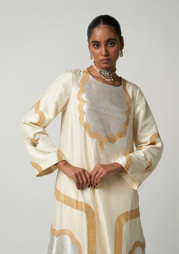Art Deco Moti Mehrabiya Kurta Set