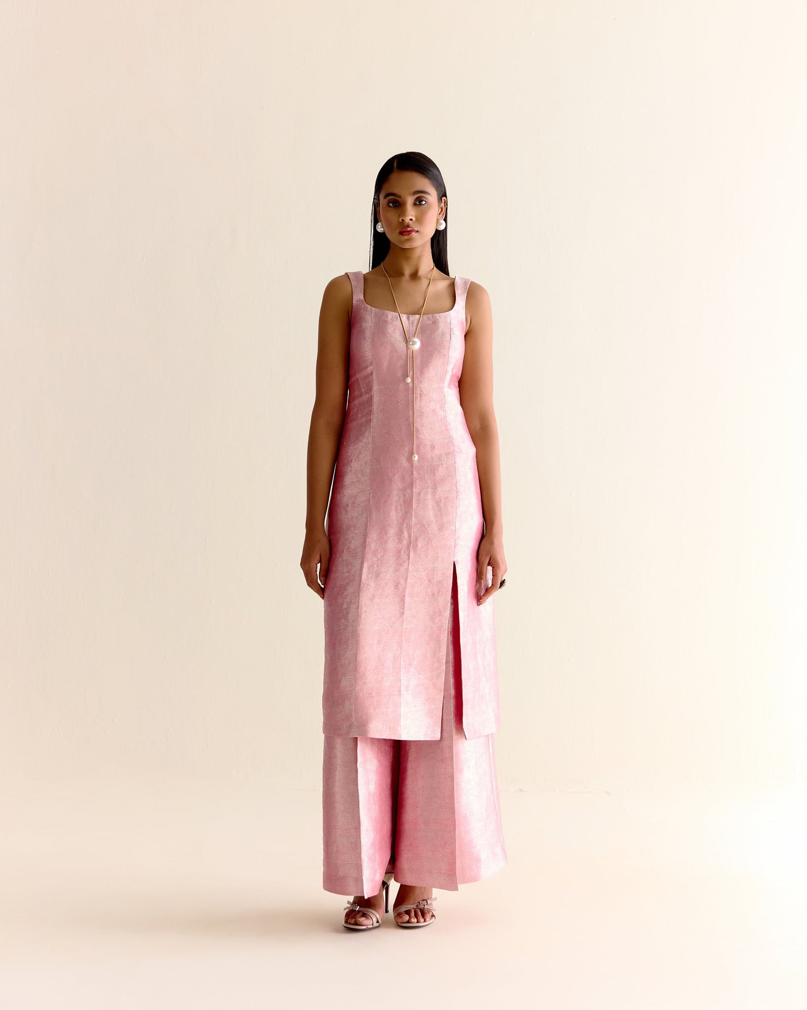 Madame Kurta