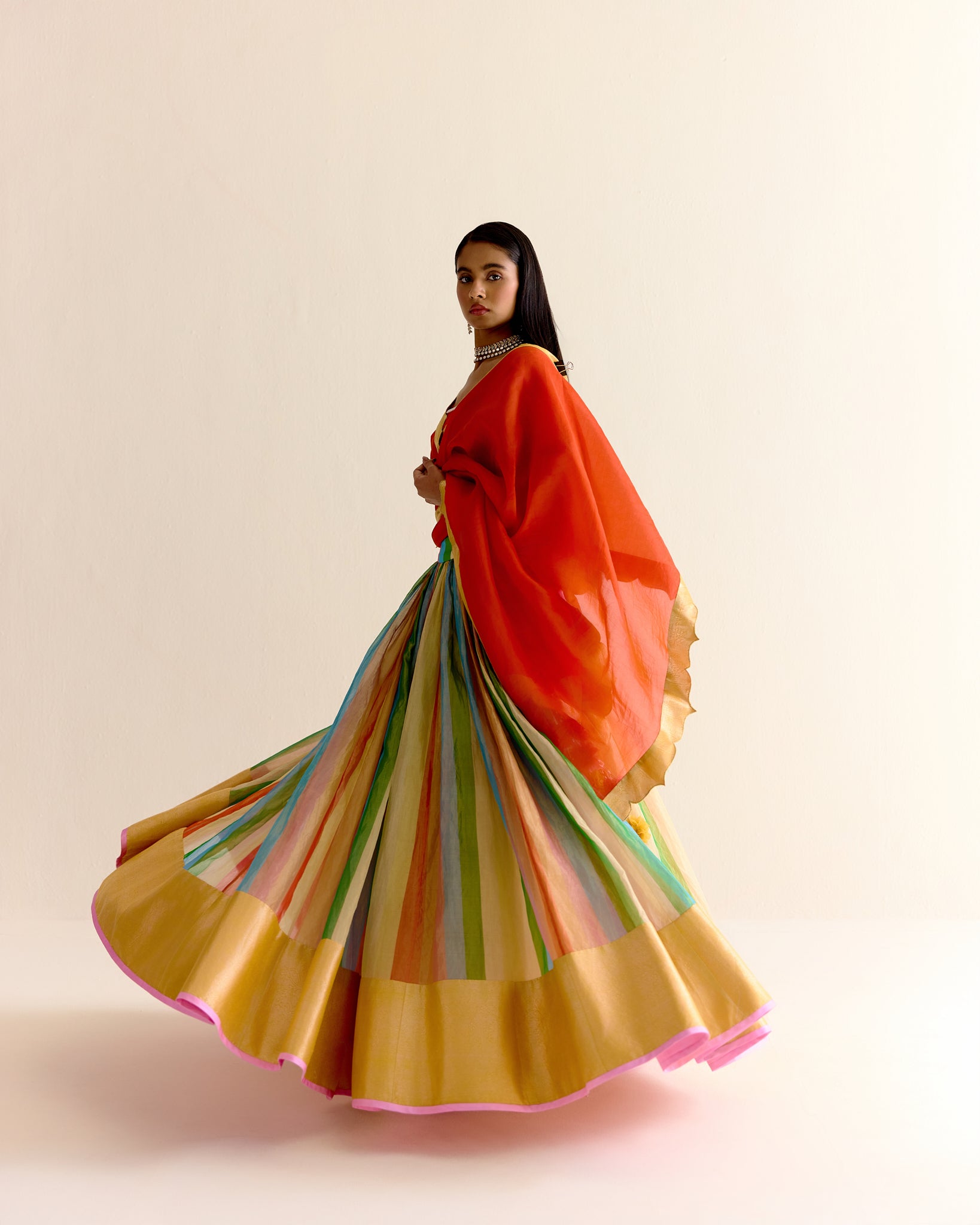 Maharani Odhni