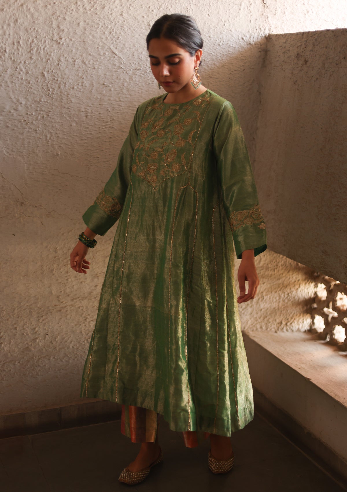 Pachranga Chowmahalla Tissue Pyjama