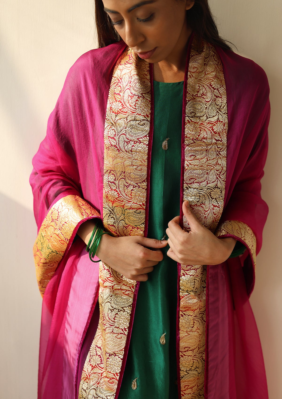 Pachranga Mahboob Odhni