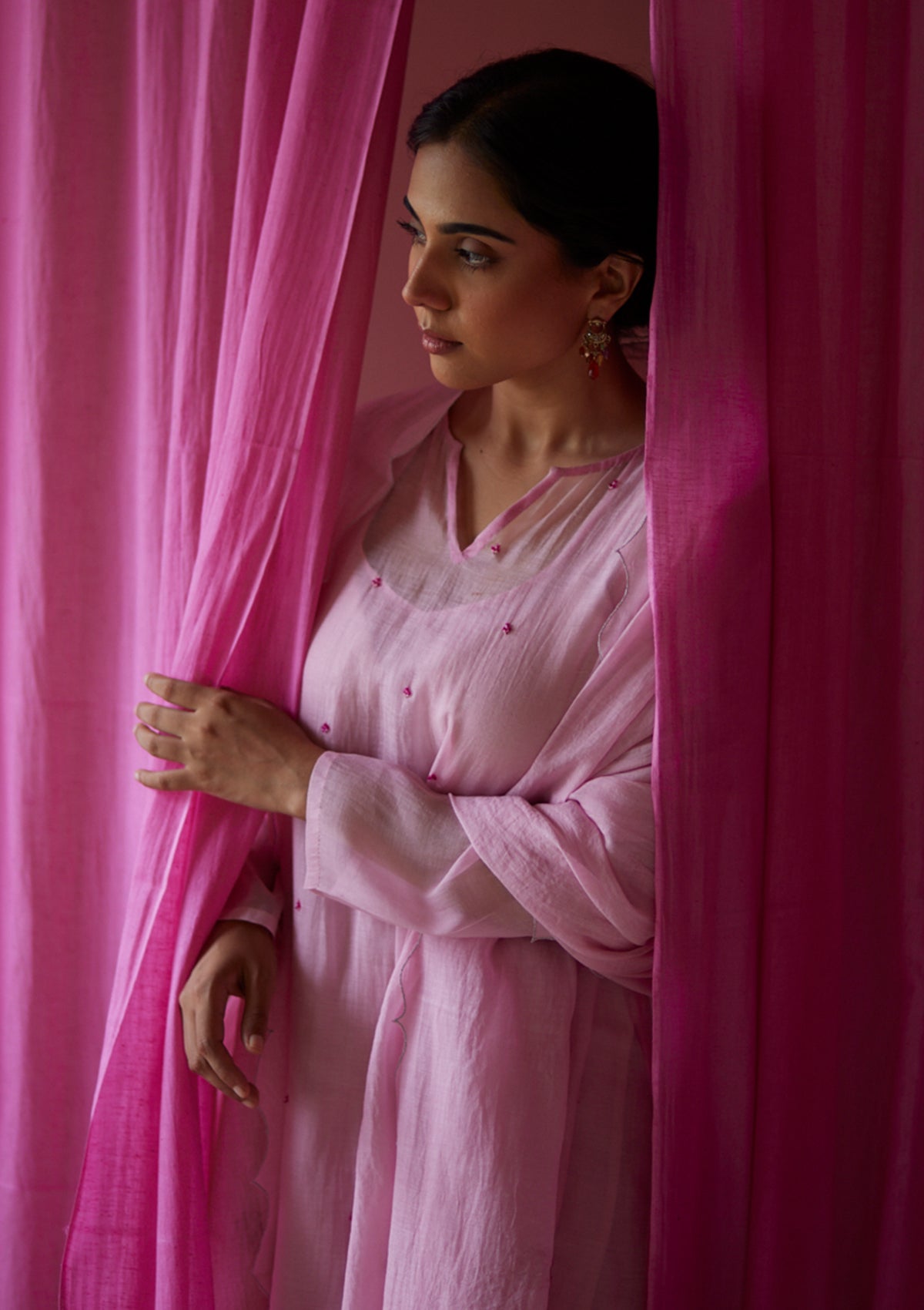 Gulrukh Kurta