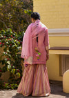 Gulabi Sayonee Kurta