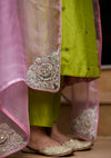Haryali Rahi Kurta