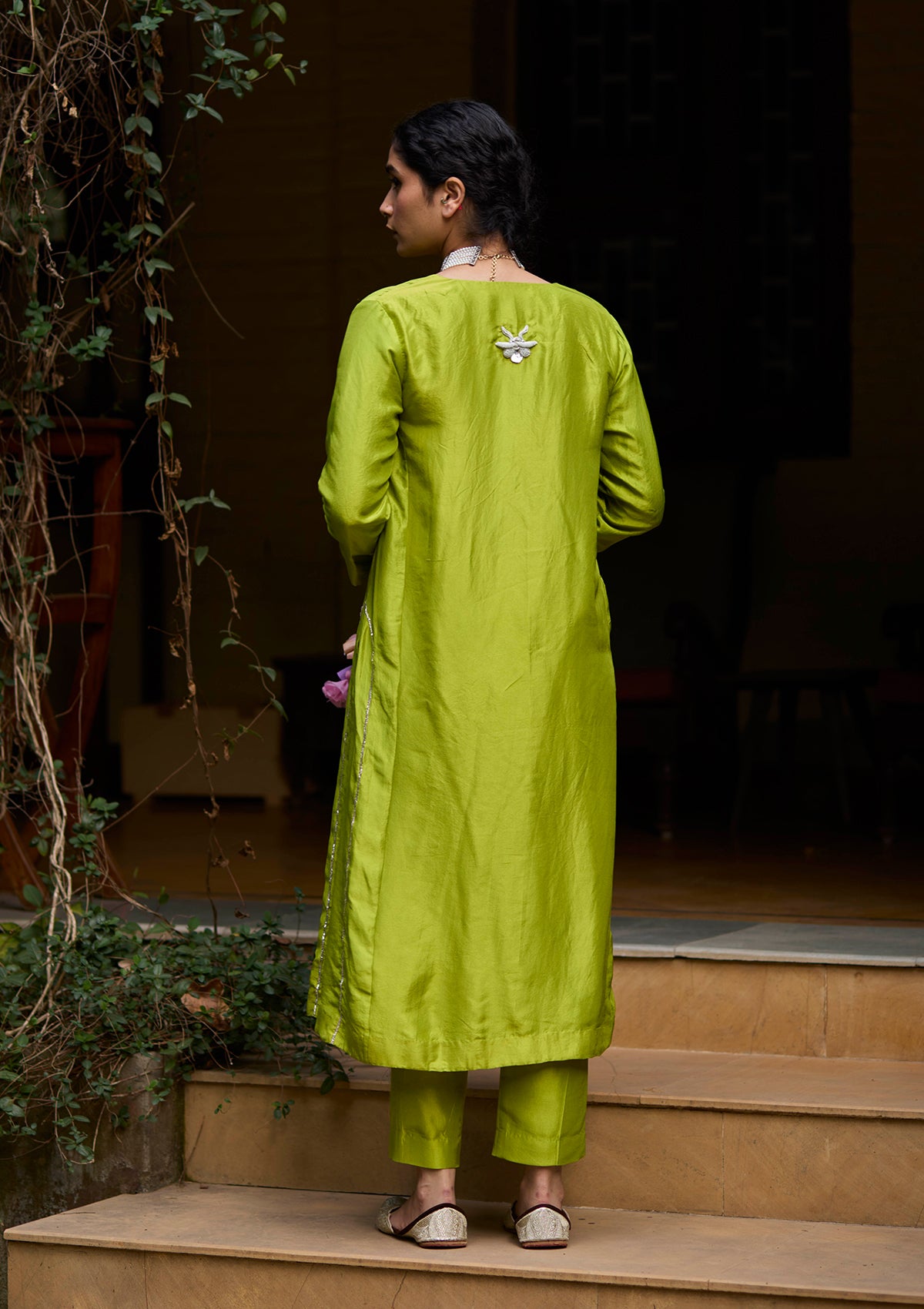 Haryali Rahi Kurta