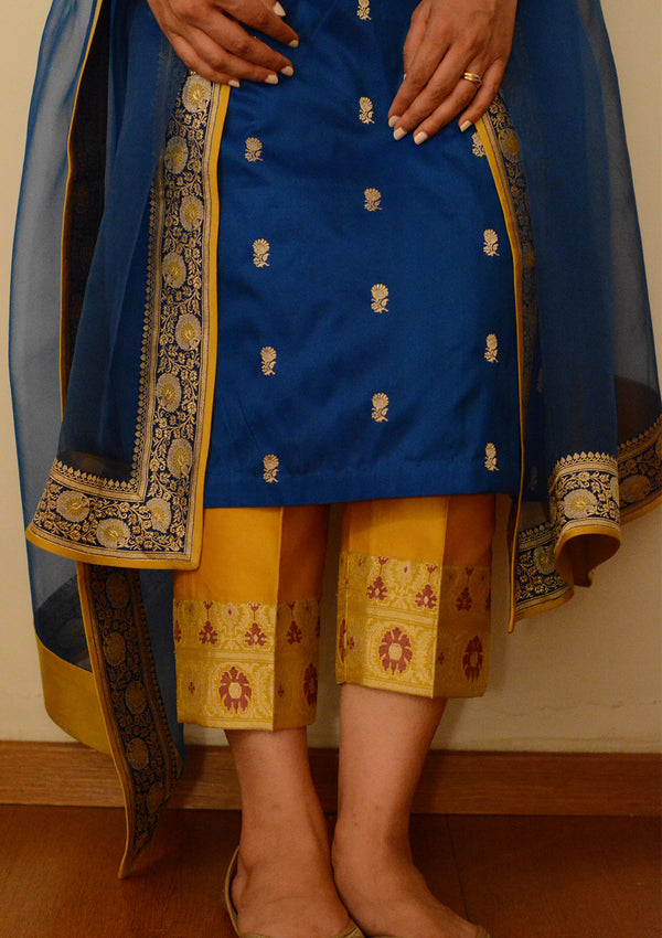 Neelambari Odhni