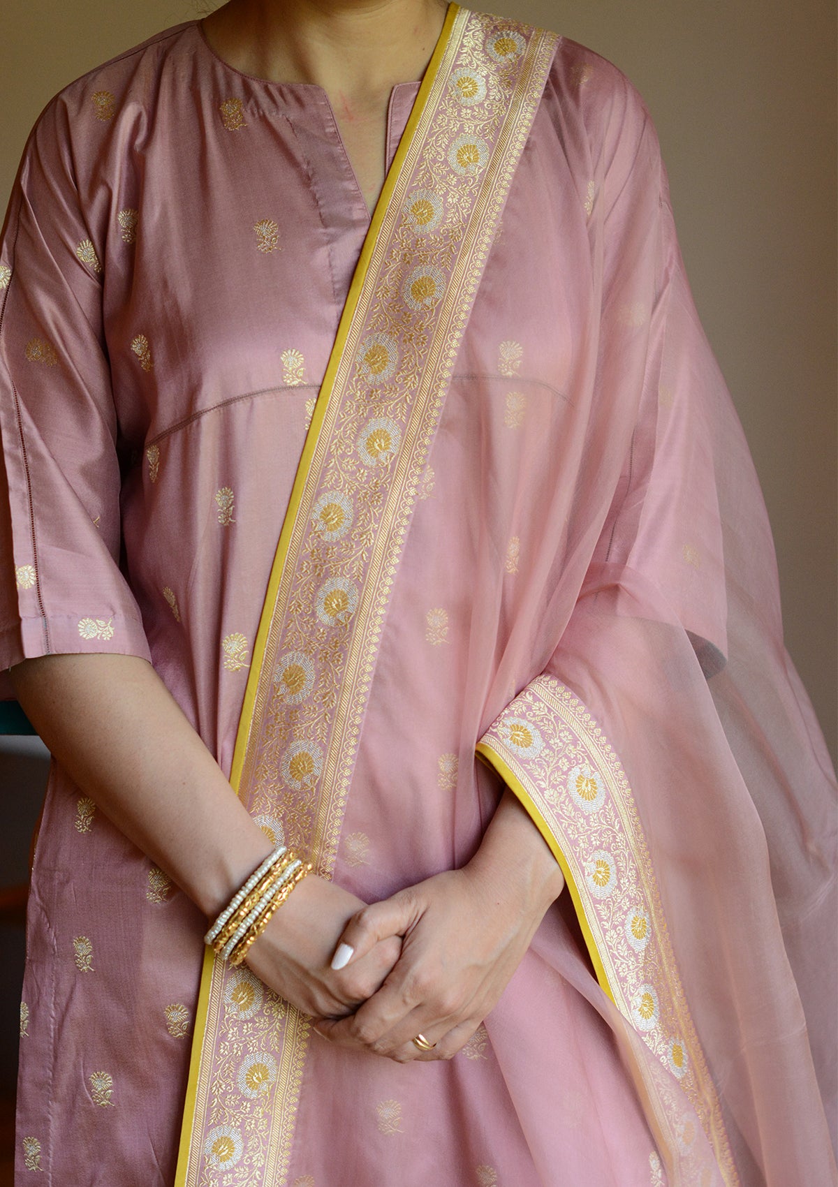 Gulaab Panel Kurta