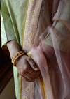 Pista Kurta