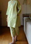 Pista Kurta