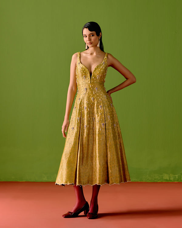 Tara Nizami Hourglass Dress