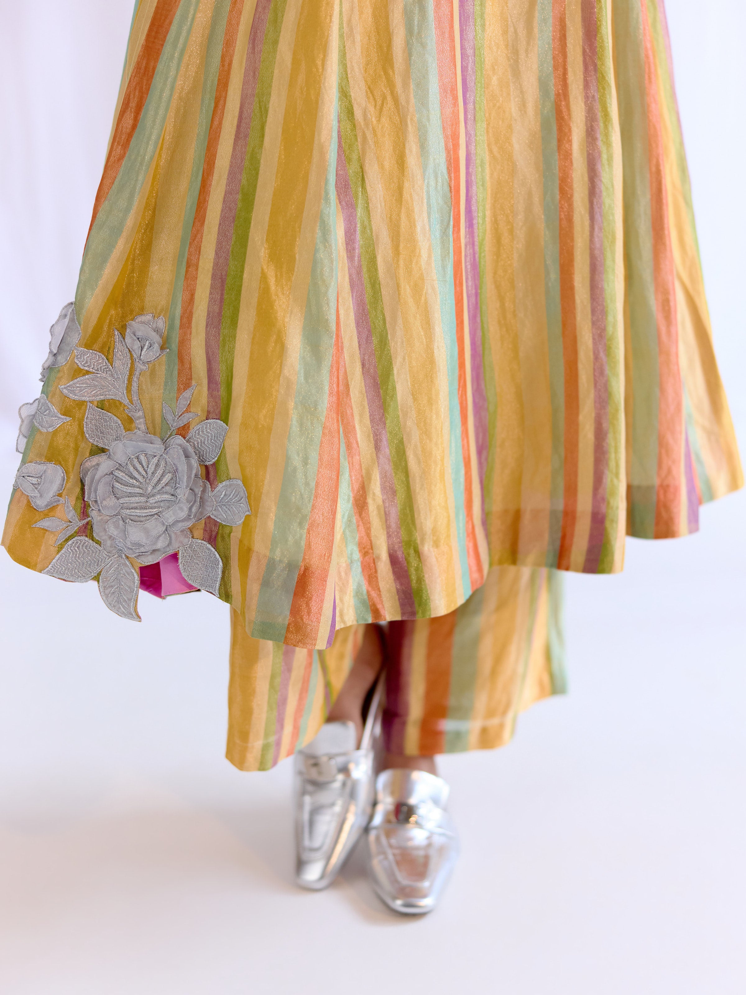 Aab-E-Lehar Kurta Set