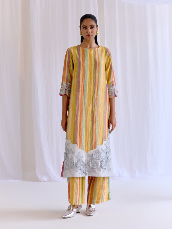 Lehr-E-Gul Kurta Set