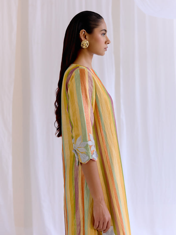 Lehr-E-Gul Kurta Set