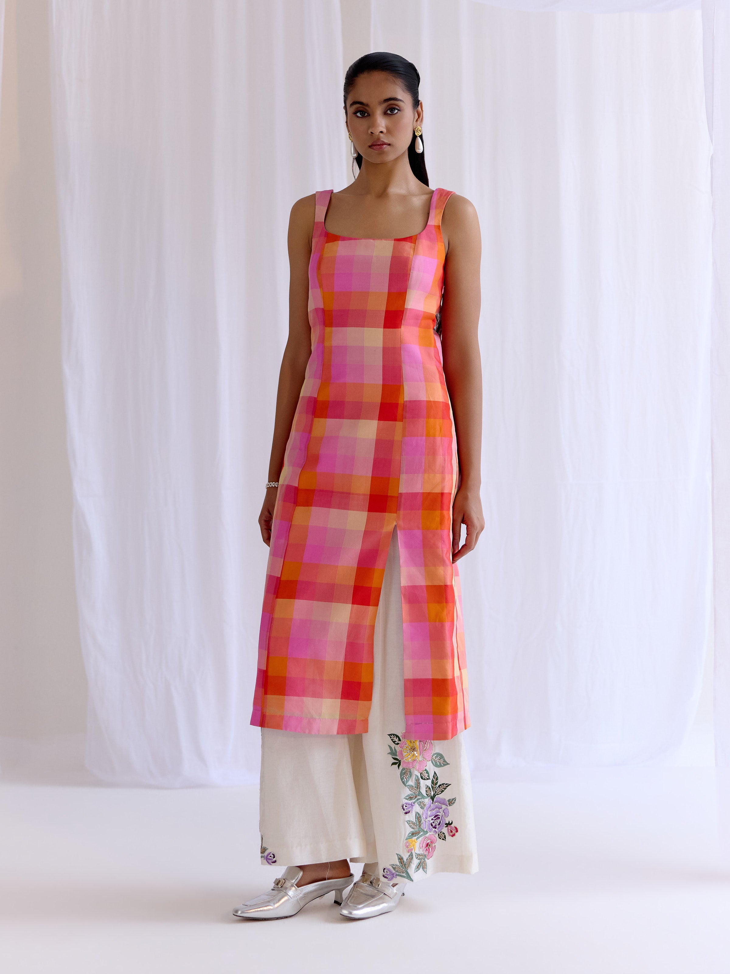 Madame Rangbahaar Kurta with Gulnaar Pants