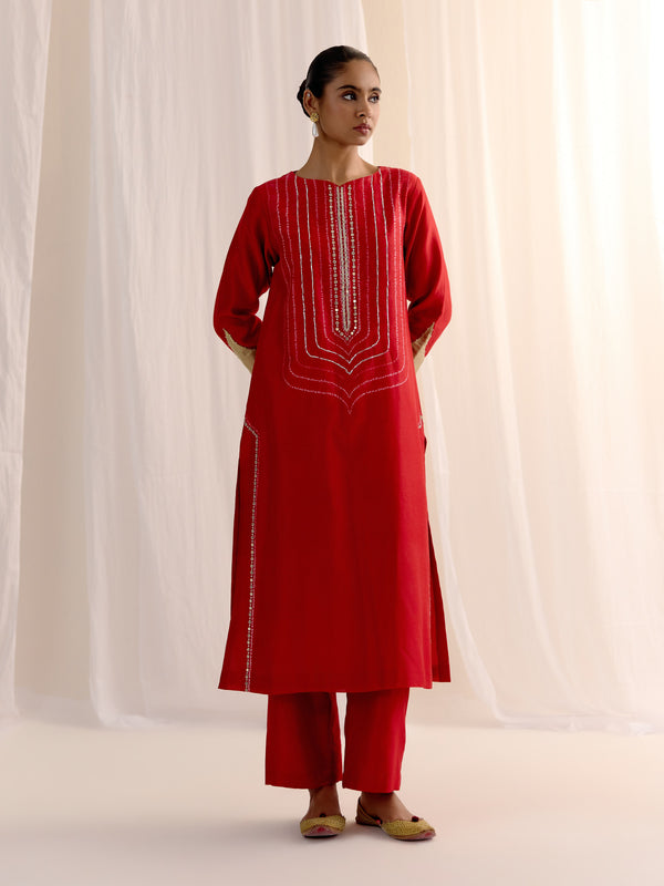 Rang-e-Surkh Kurta Set