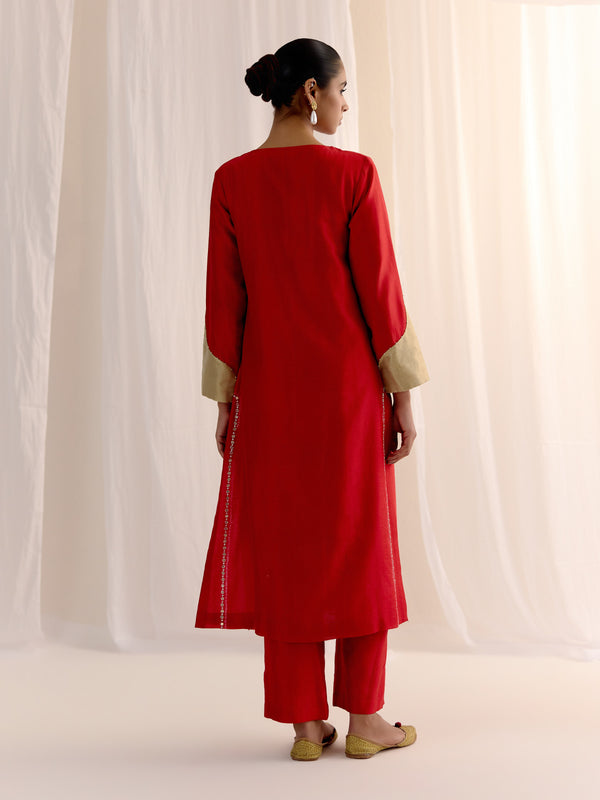 Rang-e-Surkh Kurta Set