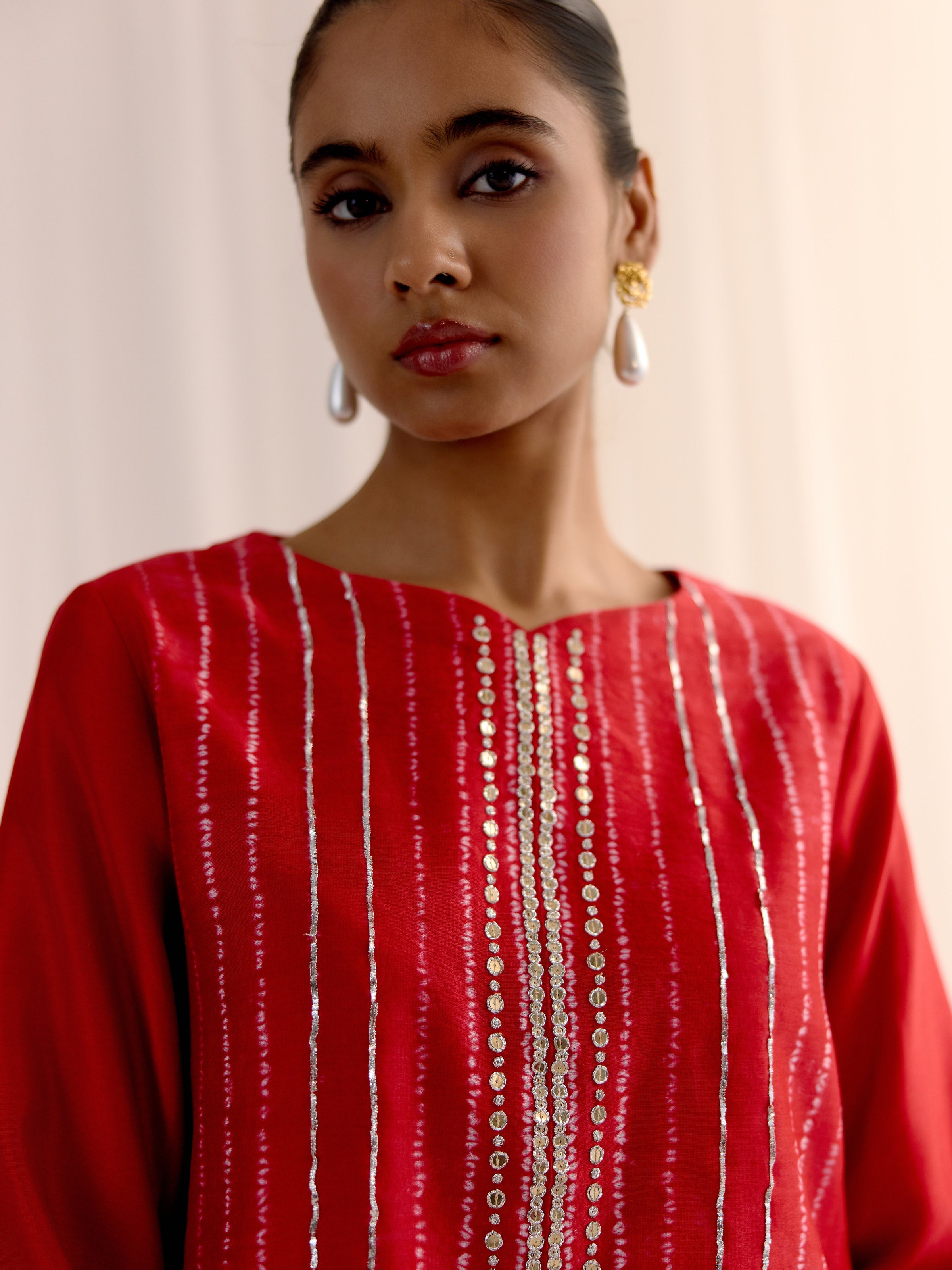 Rang-e-Surkh Kurta Set