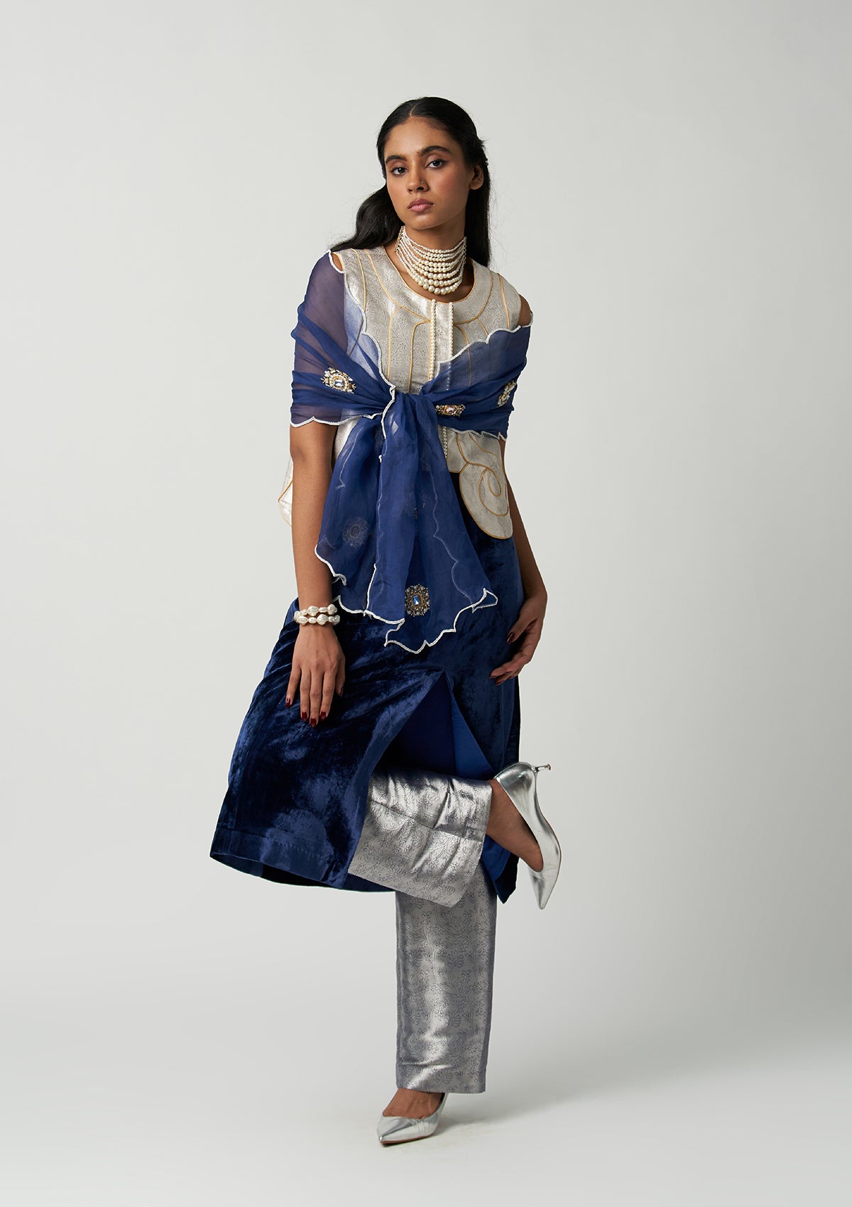 Sapphire Zehn-e-Zevar Stole