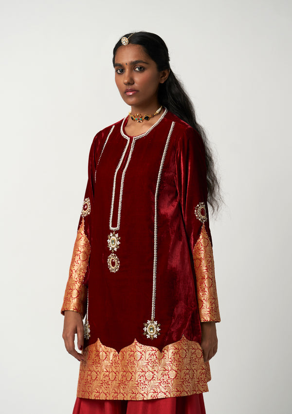 Ruby Amara Velvet Kurta