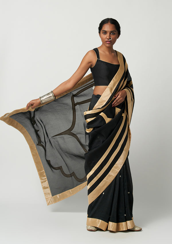 Surma Mehrabiya Appliqué Silk Saree