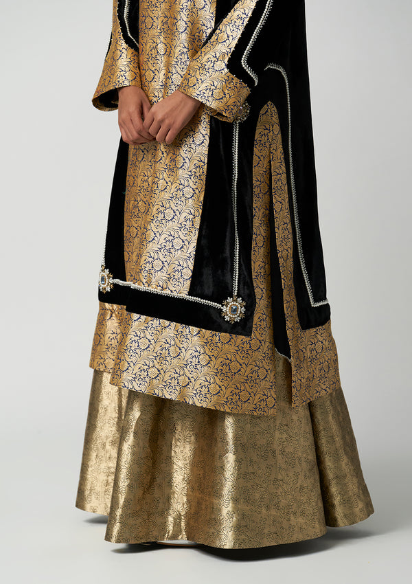 Surma Bahaar Velvet Kurta with Sharara