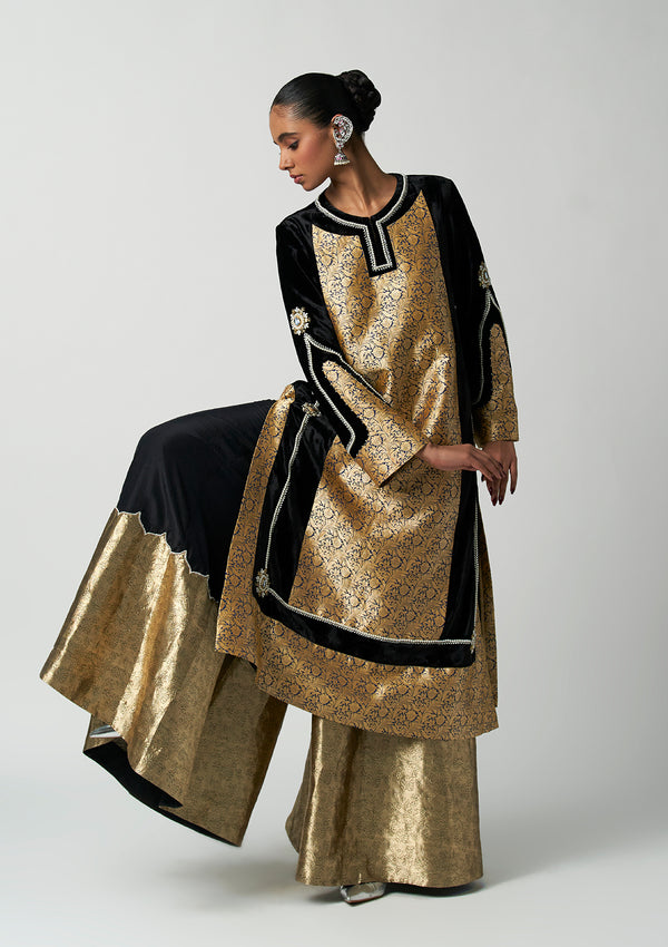 Surma Bahaar Velvet Kurta with Sharara