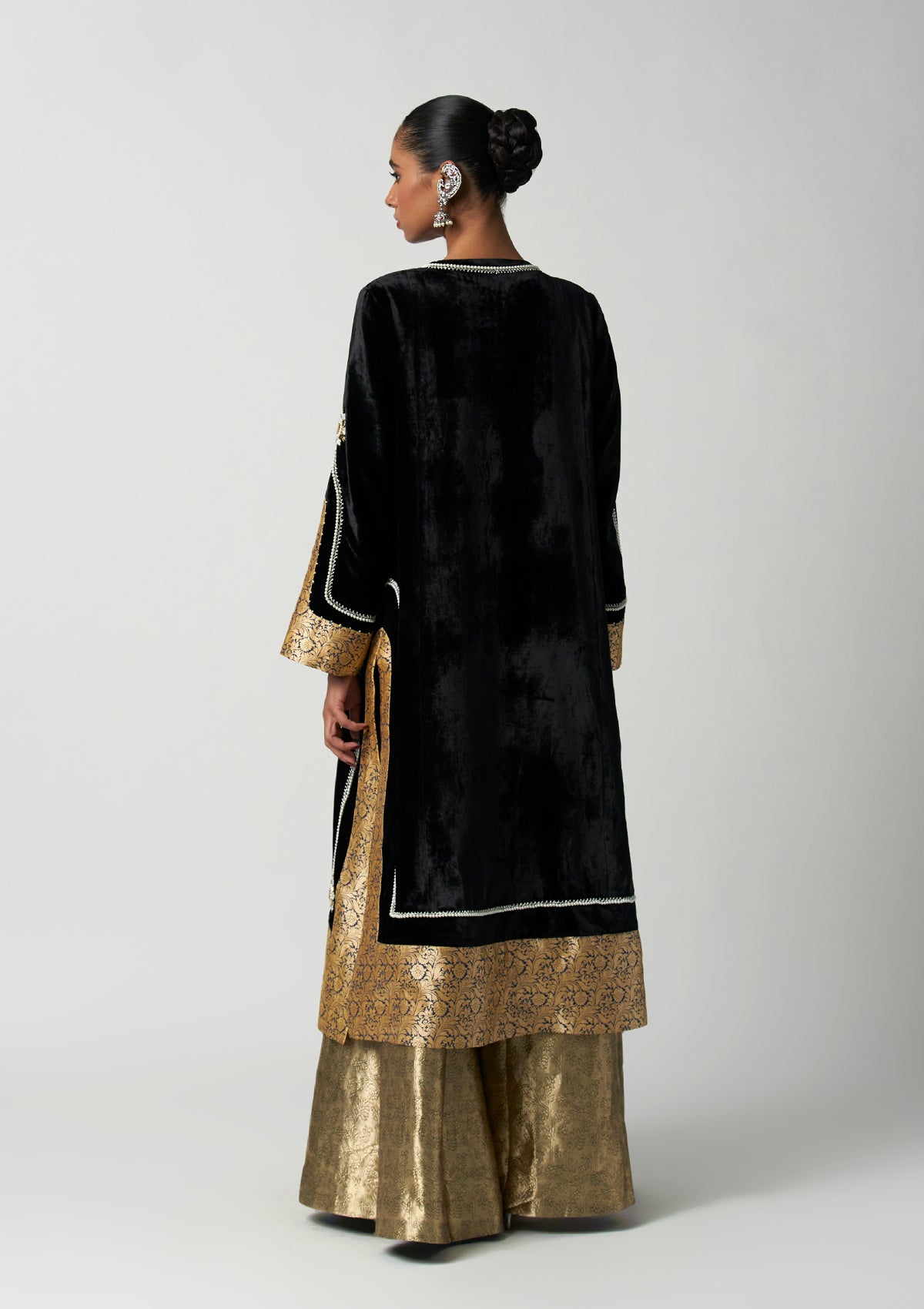 Surma Bahaar Velvet Kurta with Sharara