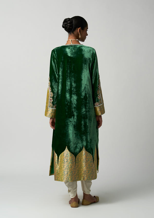 Panna Velvet Kurta Set