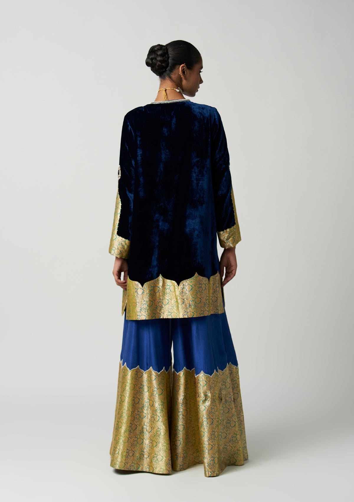 Sapphire Amara Velvet Kurta