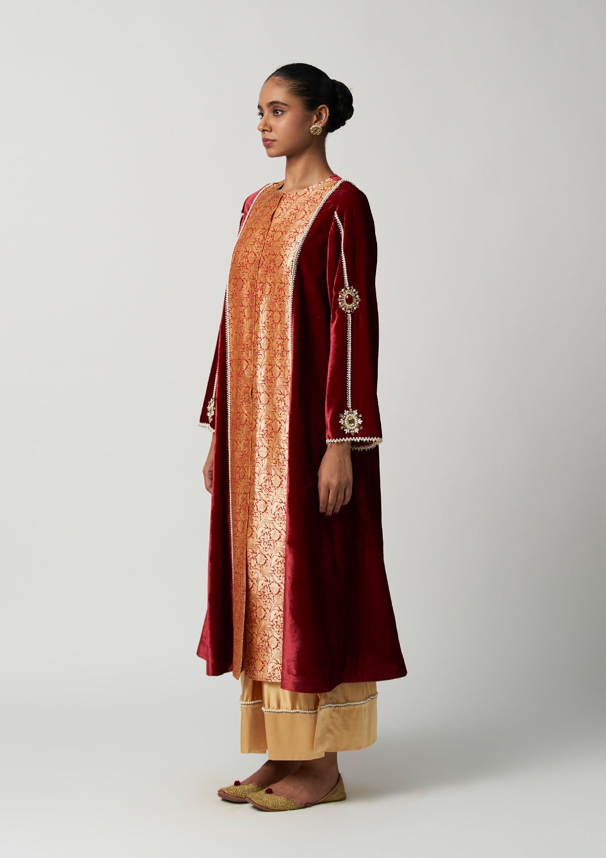 Begum Bahaar Velvet Brocade Kurta