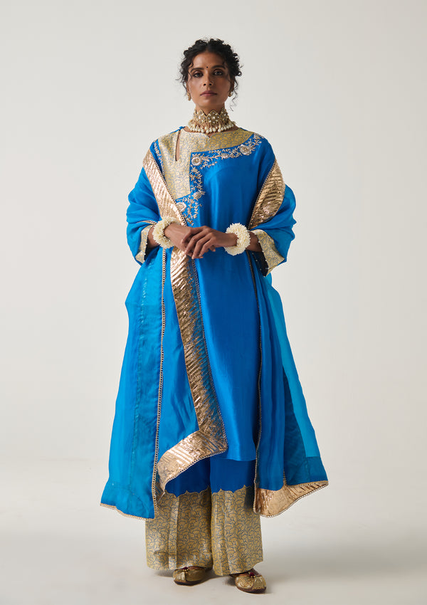 Jannat Neelambari Kurta