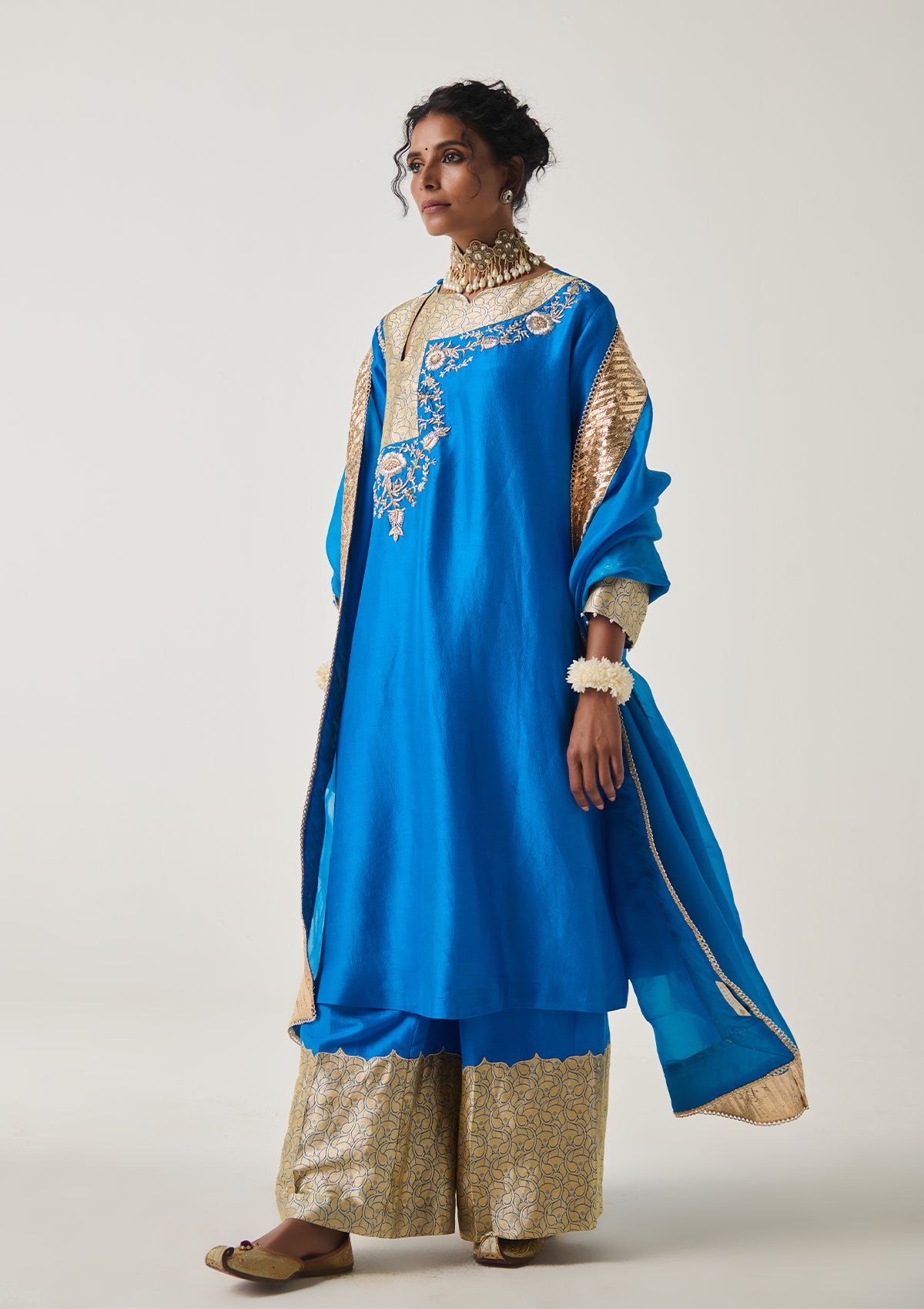 Jannat Neelambari Kurta