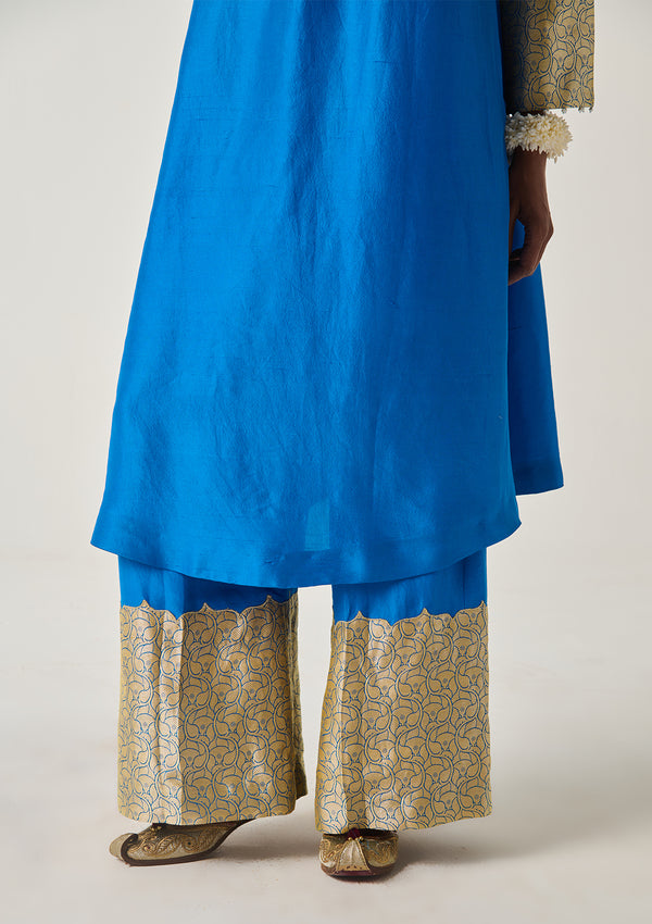 Jannat Neelambari Kurta