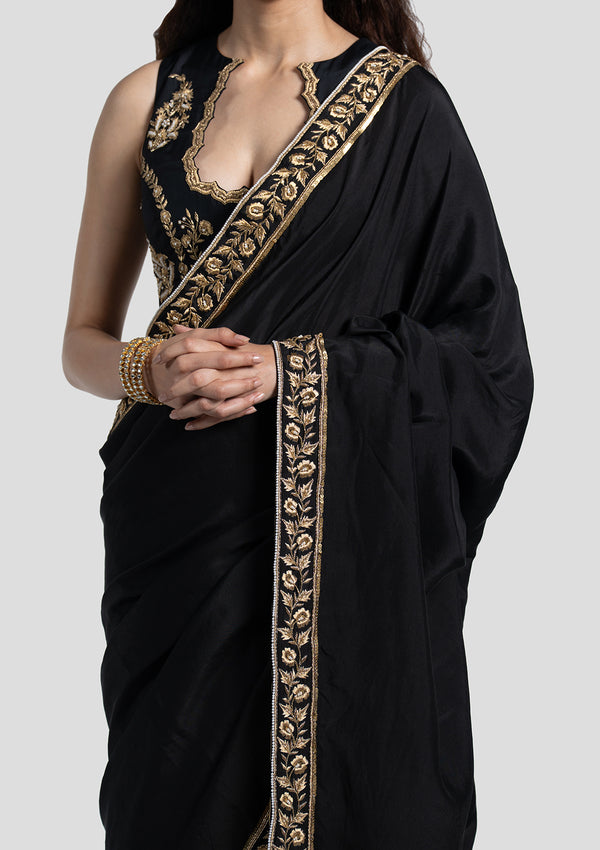 Siyahi Sitara Saree