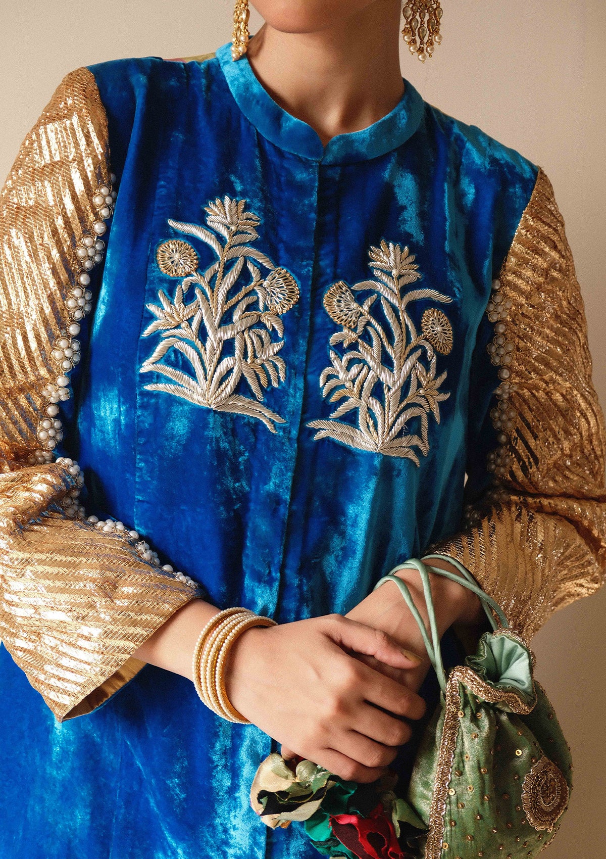 Rizwana Neelambari Velvet Kurta