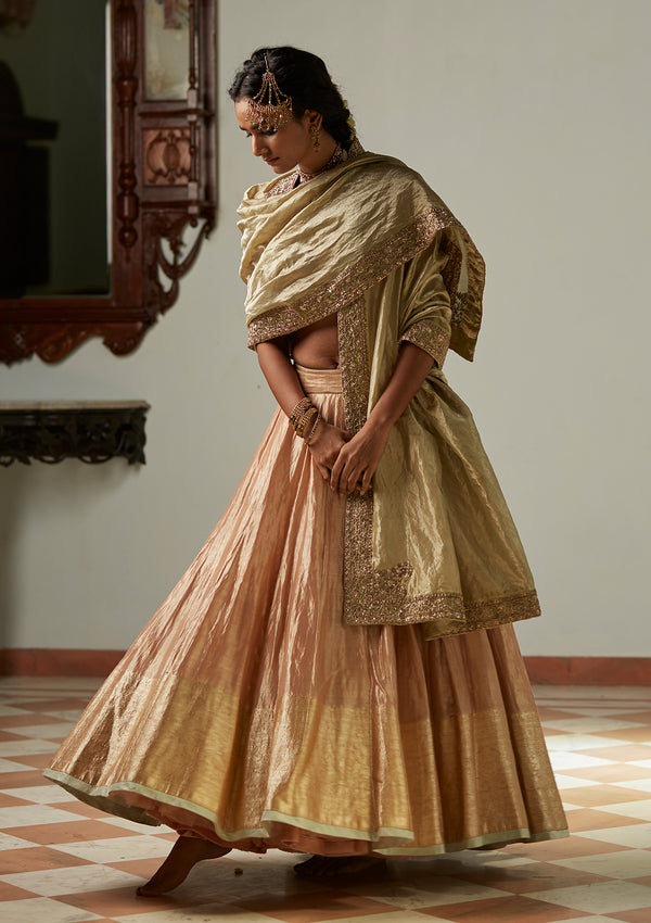 Noori Lehenga